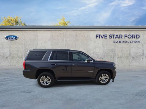 Used 2017 Chevrolet Tahoe LT image 9