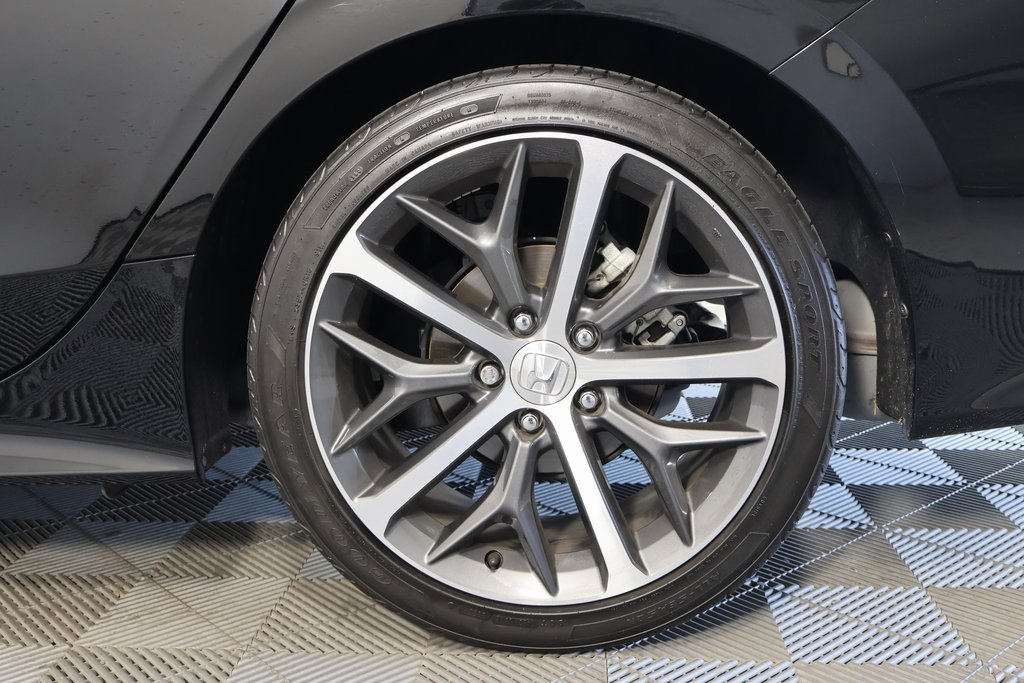 Used 2024 Honda Civic Touring image 16