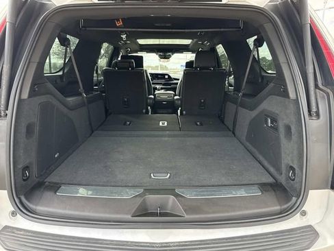 Used 2021 Cadillac Escalade ESV Sport w/ Driver Assist Tech Package image 11