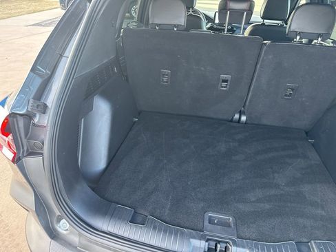 Used 2025 Ford Escape ST-Line image 23