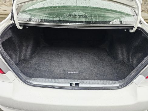 Used 2006 Toyota Corolla S image 18