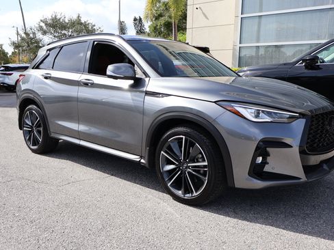 Certified 2025 INFINITI QX50 Sport image 12