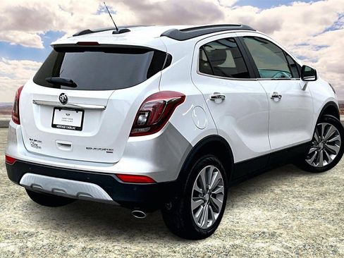 Used 2020 Buick Encore Preferred w/ Safety Package image 5