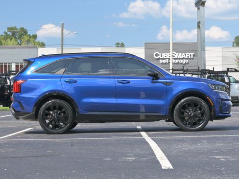 Used 2023 Kia Sorento SX FWD image 7