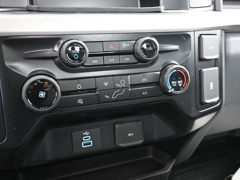 New 2025 Ford F550 XL w/ XL Chrome Package image 14