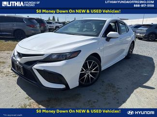 Used 2023 Toyota Camry SE video 1