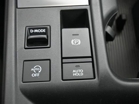 New 2026 Nissan Sentra SR w/ Floor Mat Package image 31