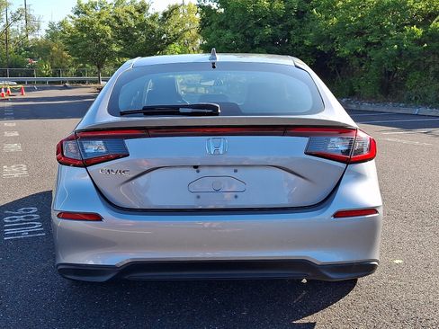 Certified 2023 Honda Civic EX-L image 5