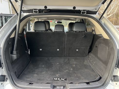 Used 2012 Lincoln MKX AWD image 23