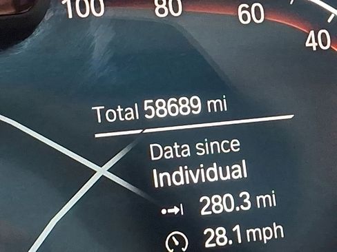 Used 2021 BMW X5 xDrive40i image 13