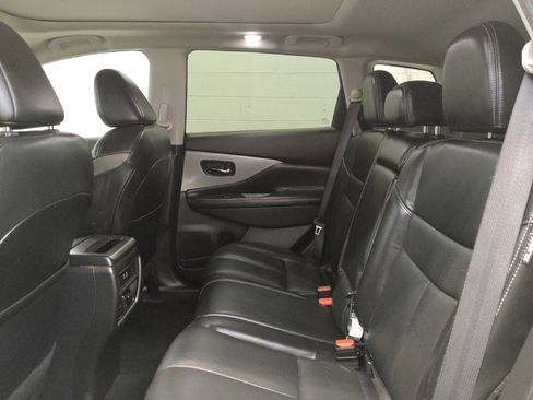 Used 2020 Nissan Murano SL w/ Moonroof Package image 18