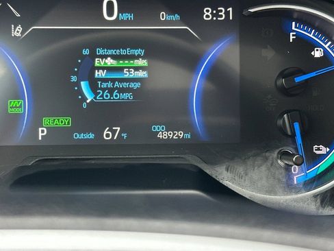 Used 2022 Toyota RAV4 SE w/ Weather & Moonroof Package AWD/4WD image 28
