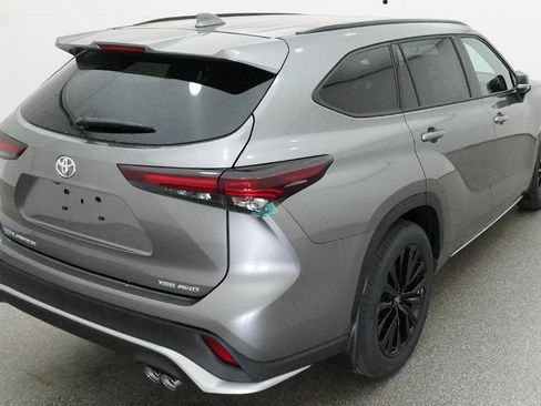 New 2026 Toyota Highlander XSE AWD/4WD image 24