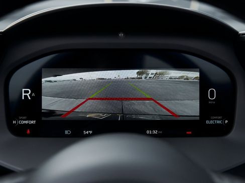 Used 2025 McLaren Artura Spider image 73