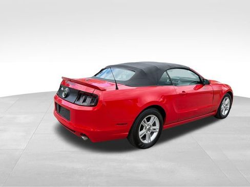 Used 2014 Ford Mustang Premium w/ Electronics Package RWD image 3