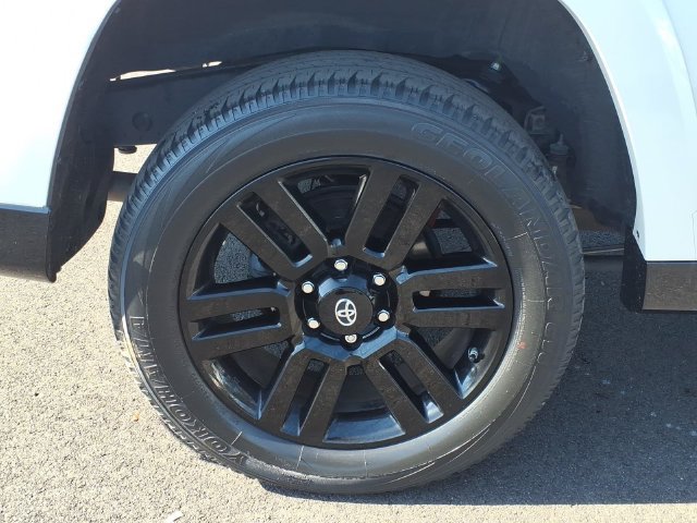 Used 2021 Toyota 4Runner Nightshade AWD/4WD image 9