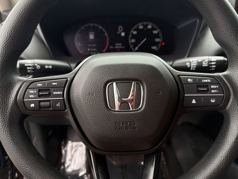 Certified 2025 Honda HR-V LX image 27