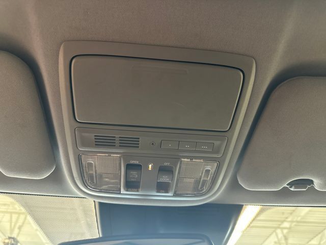 Used 2022 Honda CR-V Touring image 39