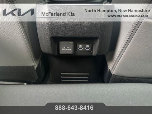 Used 2025 Toyota Tacoma TRD Sport w/ TRD Sport Upgrade Package AWD/4WD image 21