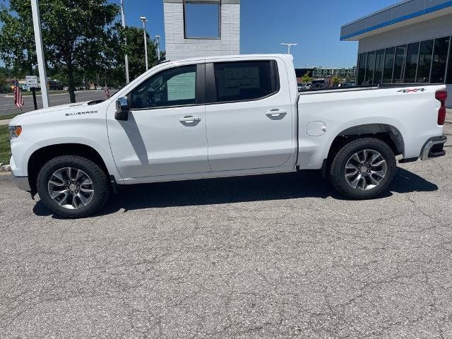 New 2025 Chevrolet Silverado 1500 LT AWD/4WD image 2