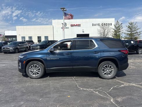 Used 2023 Chevrolet Traverse LT image 9