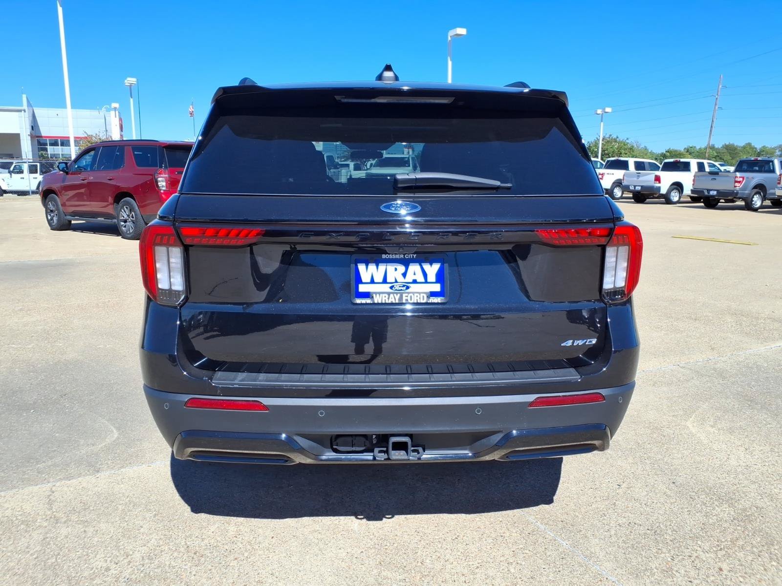 Used 2026 Ford Explorer ST-Line AWD/4WD image 3