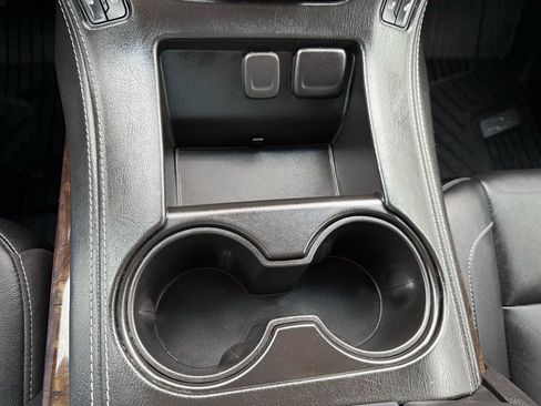 Used 2019 Chevrolet Tahoe LT image 38