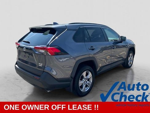 Used 2022 Toyota RAV4 XLE AWD/4WD image 7