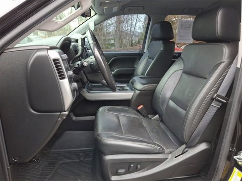 Used 2018 Chevrolet Silverado 2500 LTZ w/ Duramax Plus Package image 14