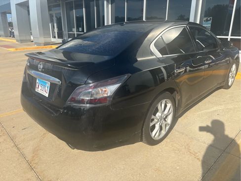 Used 2013 Nissan Maxima 3.5 SV w/ Premium Pkg FWD image 5