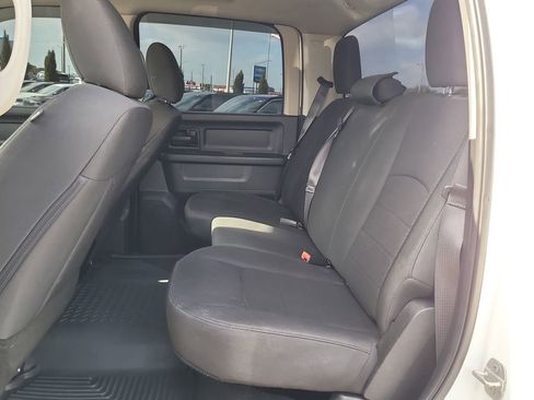 Certified 2019 RAM 1500 Express w/ Express Value Package image 10
