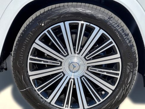 New 2026 Mercedes-Benz Maybach GLS 600 4MATIC image 11