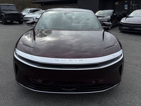 Used 2024 Lucid Air Touring image 12