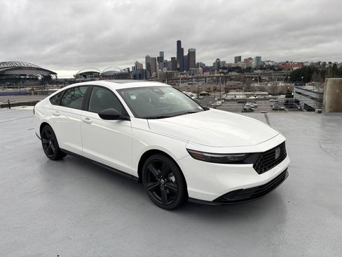 New 2025 Honda Accord Sport image 25