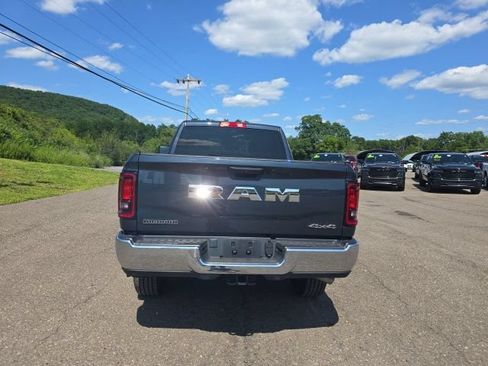 Used 2026 RAM 2500 Big Horn AWD/4WD image 8