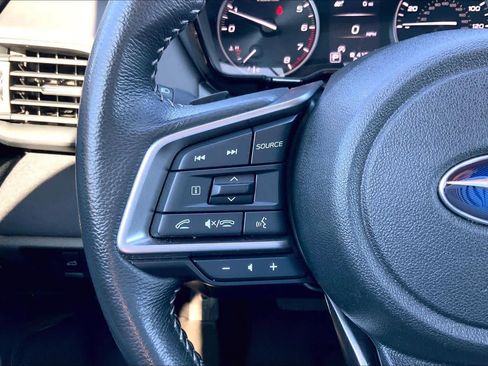 Used 2025 Subaru Outback Premium AWD/4WD image 24