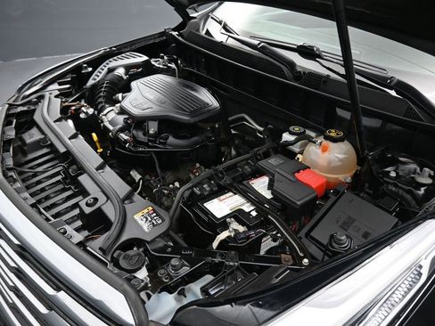 Used 2018 Cadillac XT5 Luxury image 51