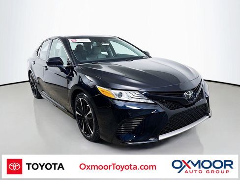 Certified 2020 Toyota Camry XSE FWD image 1