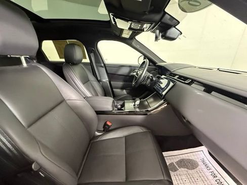Certified 2026 Land Rover Range Rover Velar Dynamic SE AWD/4WD image 36
