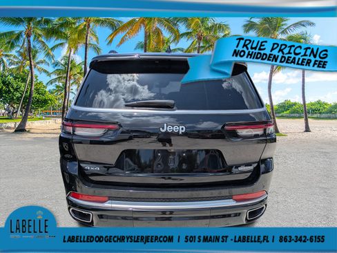Used 2024 Jeep Grand Cherokee L Summit AWD/4WD image 4