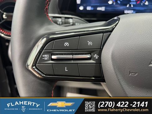 Used 2025 Chevrolet Equinox RS w/ Safety and Technology Package AWD/4WD image 26