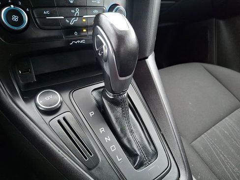 Used 2016 Ford Focus SE image 14