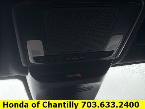 Certified 2025 Honda HR-V Sport image 17