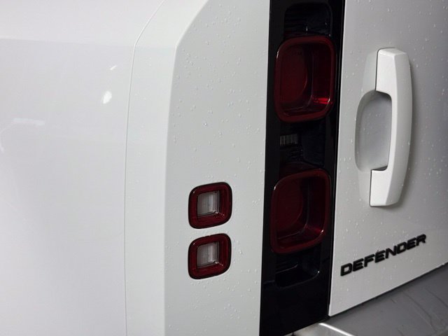 Certified 2025 Land Rover Defender 110 S AWD/4WD image 13