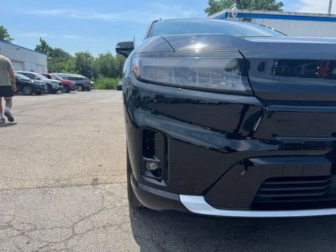 Used 2024 Honda Prologue Touring image 10
