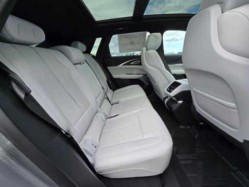New 2024 Cadillac Lyriq Sport image 16