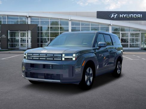 New 2026 Hyundai Santa Fe SE image 1