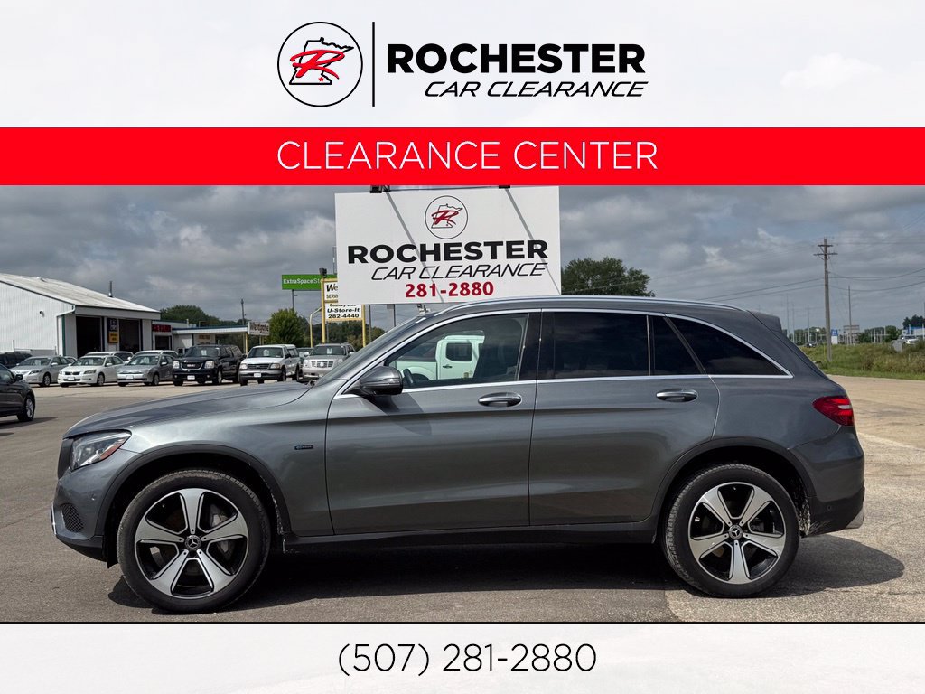 Used 2019 Mercedes-Benz GLC 350e 4MATIC image 1