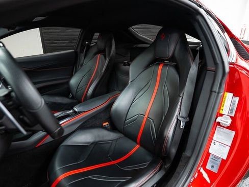 Used 2019 Ferrari 812 Superfast image 29