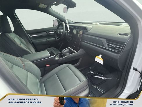 New 2026 GMC Terrain AT4 w/ Convenience Package III AWD/4WD image 30